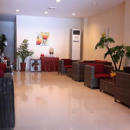 Hotel Matos Jayapura Ngoại thất bức ảnh