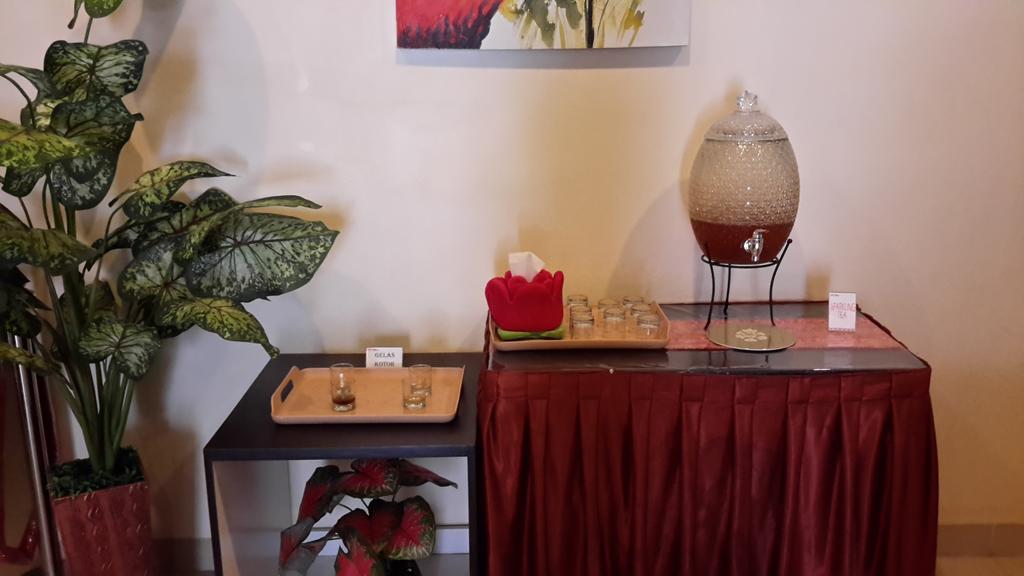Hotel Matos Jayapura Ngoại thất bức ảnh